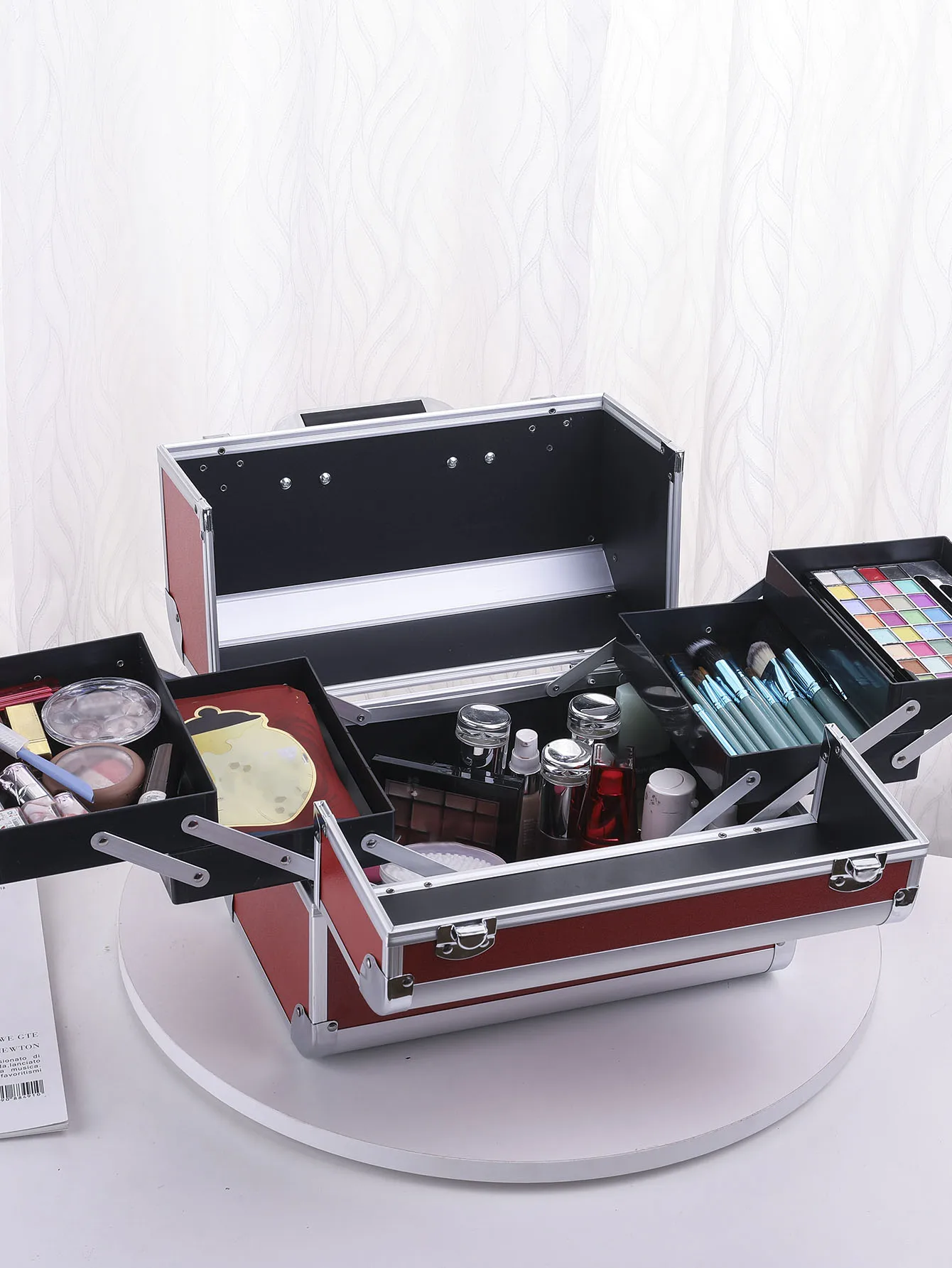 Makeup Case Cosmetic Organizer Case Extra Large 12 Inch 6 Trays Portable Makeup Organizer Case Make Up Carrying Box