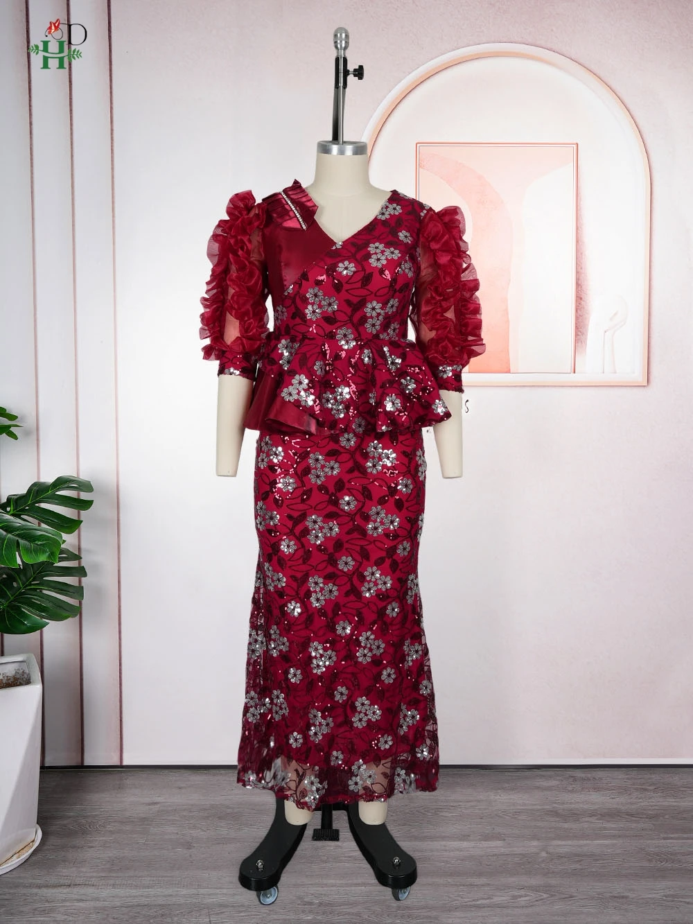 African Dresses For Couple Burgundy Traditional Men 3PCS Embroidered Outfit Set Sequin Floral Mermaid Robe Wedding Party Dress