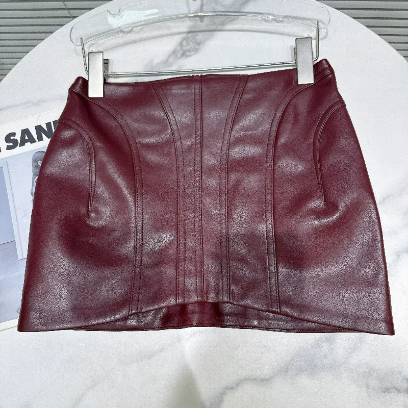 2026 Autumn New Women's Clothing Sexy Sweet Cool Hot Girl Wine Red Sewing Pleated Edge Design PU Leather Short Skirts Ladies