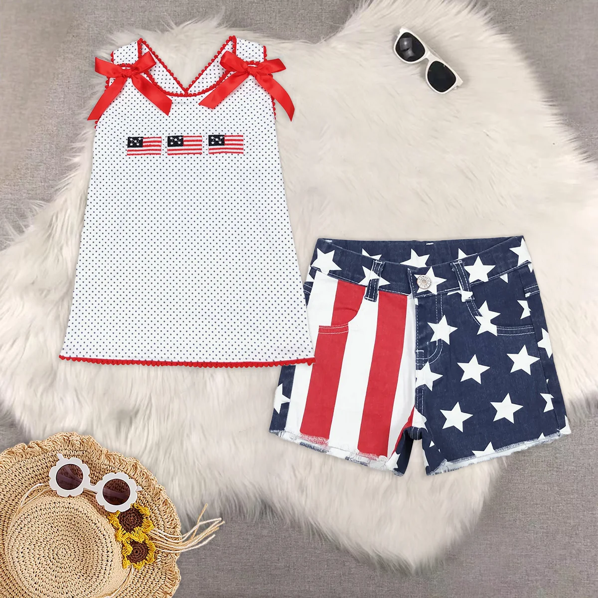 

Baby Girls Flag Embroidery 4th Of July Sleeveless Tee Shirts Shorts Outfits Clothes Sets