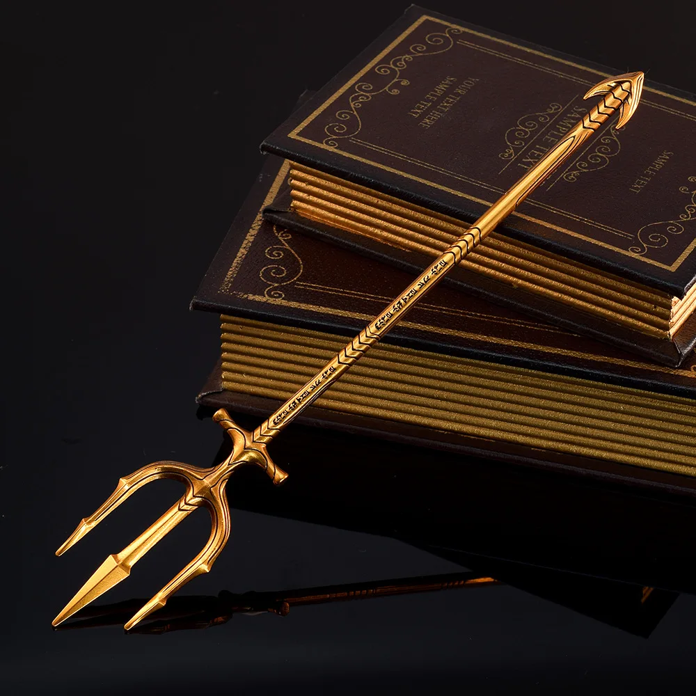 Anime e Film e Televisione Modelli di Armi Periferiche 30 cm Poseidon Trident Tutto in Metallo Ragazzo Regalo Ornamenti Cos Prop Da Collezione