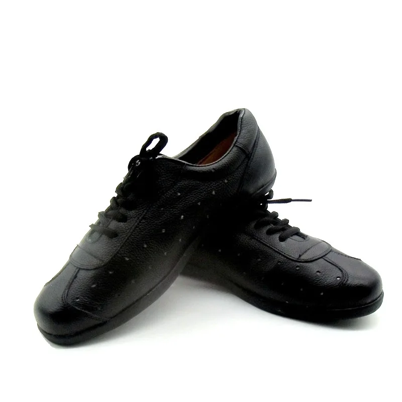 الصيف فنون الدفاع عن النفس أحذية الرجال النساء الجلود تاي تشي أحذية للجنسين نقش شبكي جلد الووشو حذاء الأزواج يمكن ارتداؤها Taiji حذاء