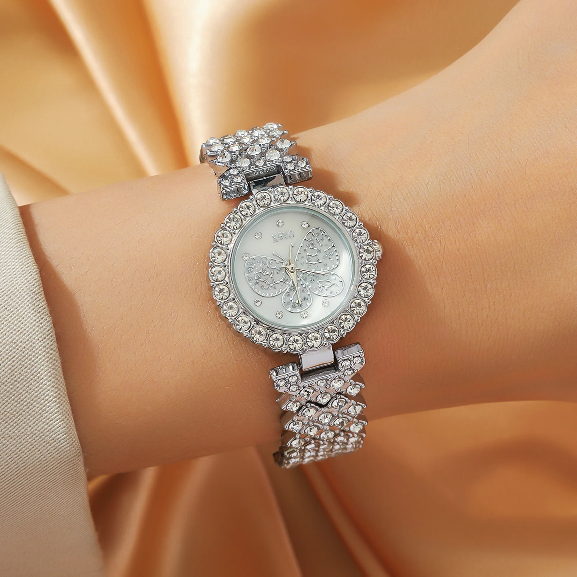 Fashion star studded diamond butterfly dial steel strap quartz watch ladies everything