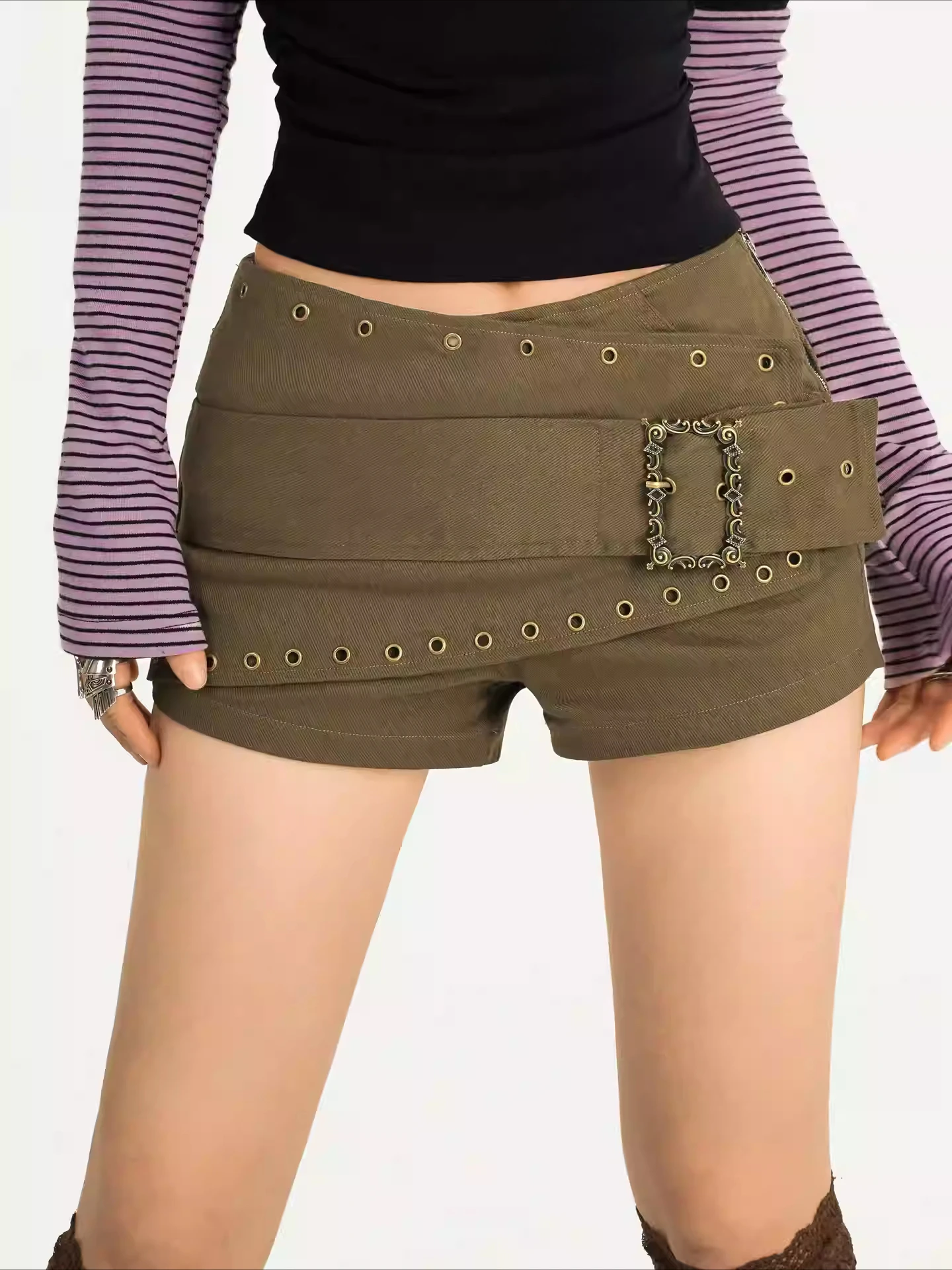 Spring Summer New Personality Girls Rivet Black Punk Street Shorts Sexy Elegant Low-Rise American Solid Color Slim Shortses