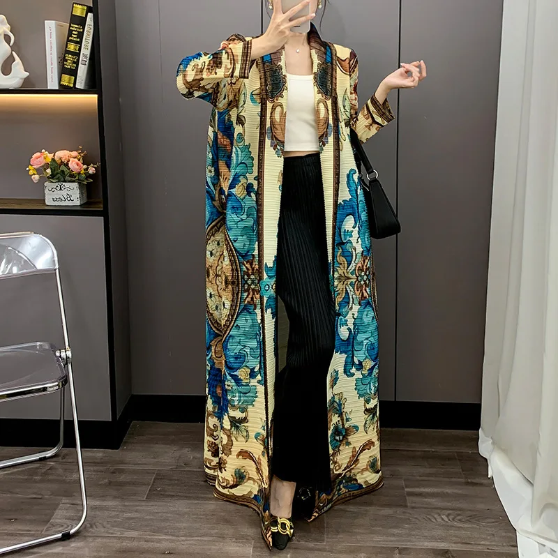Miyake Folds 2025 Autumn New Plisse Fashion Versatile Pleated Temperament Loose and Comfortable Color Skinny Long Robe Jacket