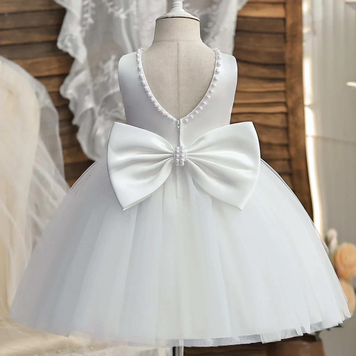 2024 Kid Pearls Elegant Princess Dress for Girls Backless Bow Baby Girl 1st Birthday Baptism Tutu Gown Wedding Party Girls Dress