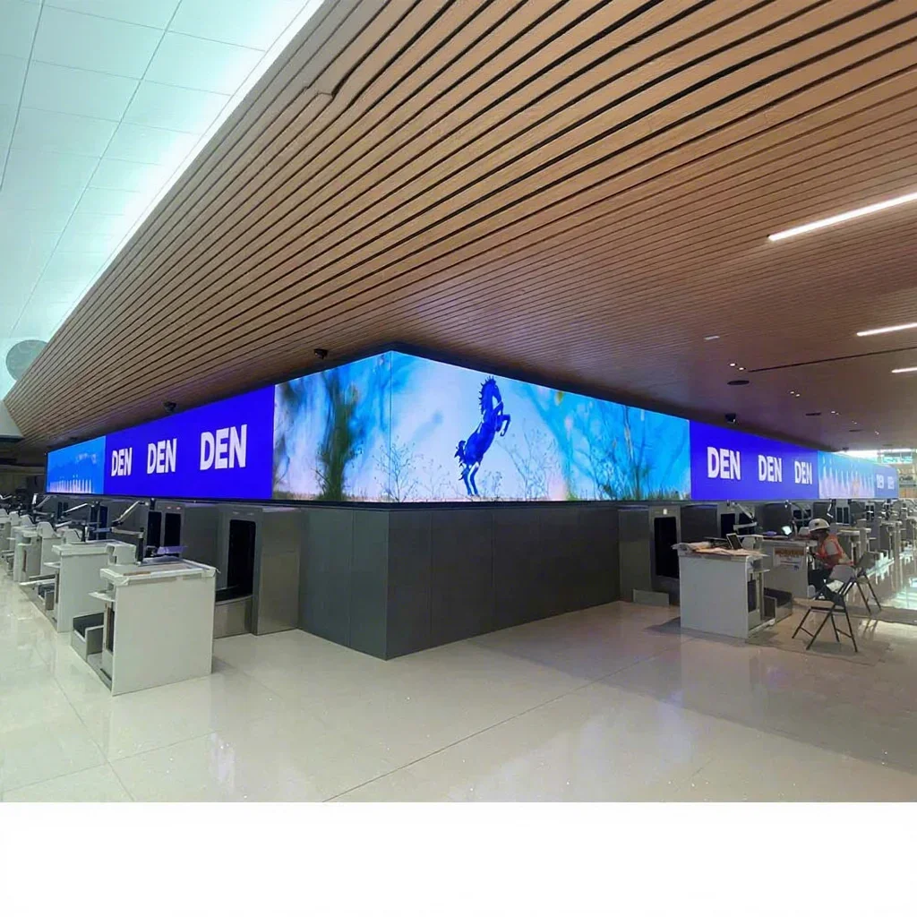 P1.9 P2.6 Fine Pitch Corner Mounted Indoor LED Display Panel Ceiling Cube LED Video Wall for Trade Show Advertising Exhibition B