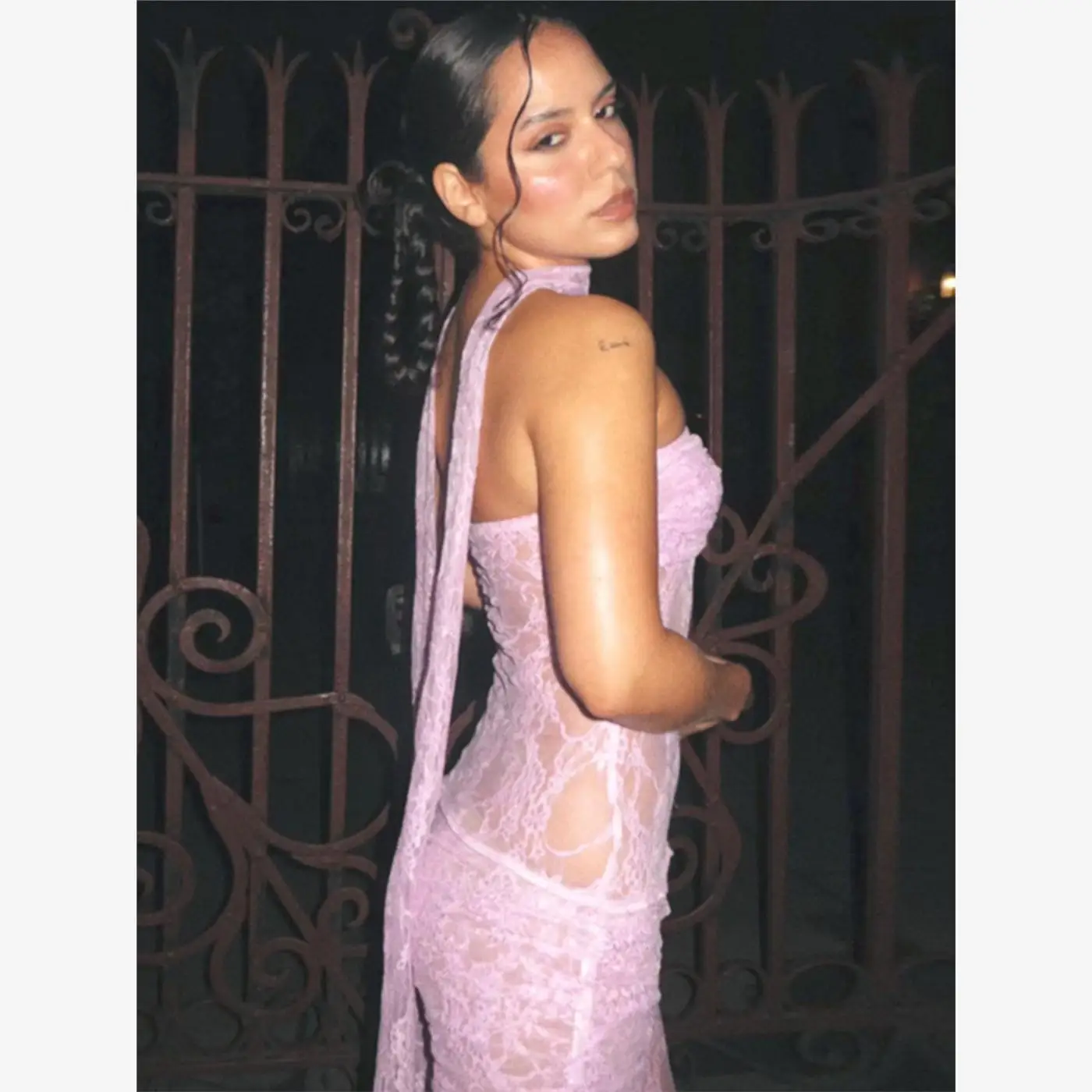 Conjunto de dos piezas de pantalones largos ajustados transparentes de encaje picante y Top de tubo, traje Faion para mujer, ular transfronterizo en línea