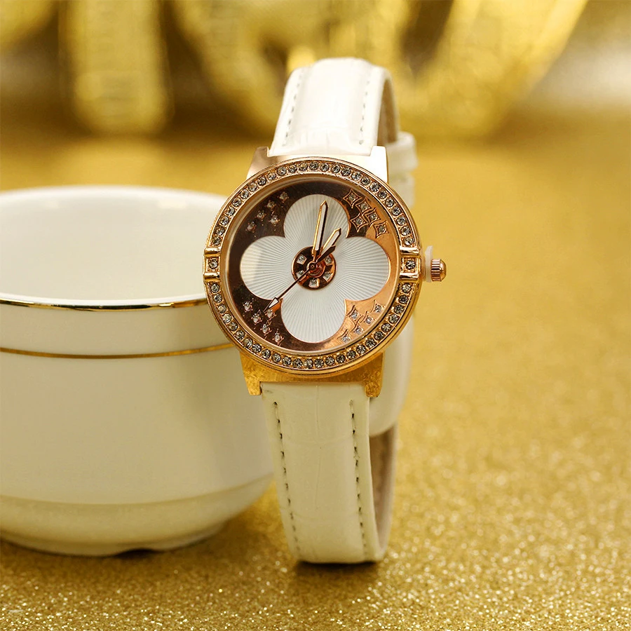 أزياء النساء اللباس الساعات عارضة أربع أوراق البرسيم السيدات لامعة بو حلقة من جلد كوارتز ساعة Reloj Mujer الفتيات على مدار الساعة هدية #2
