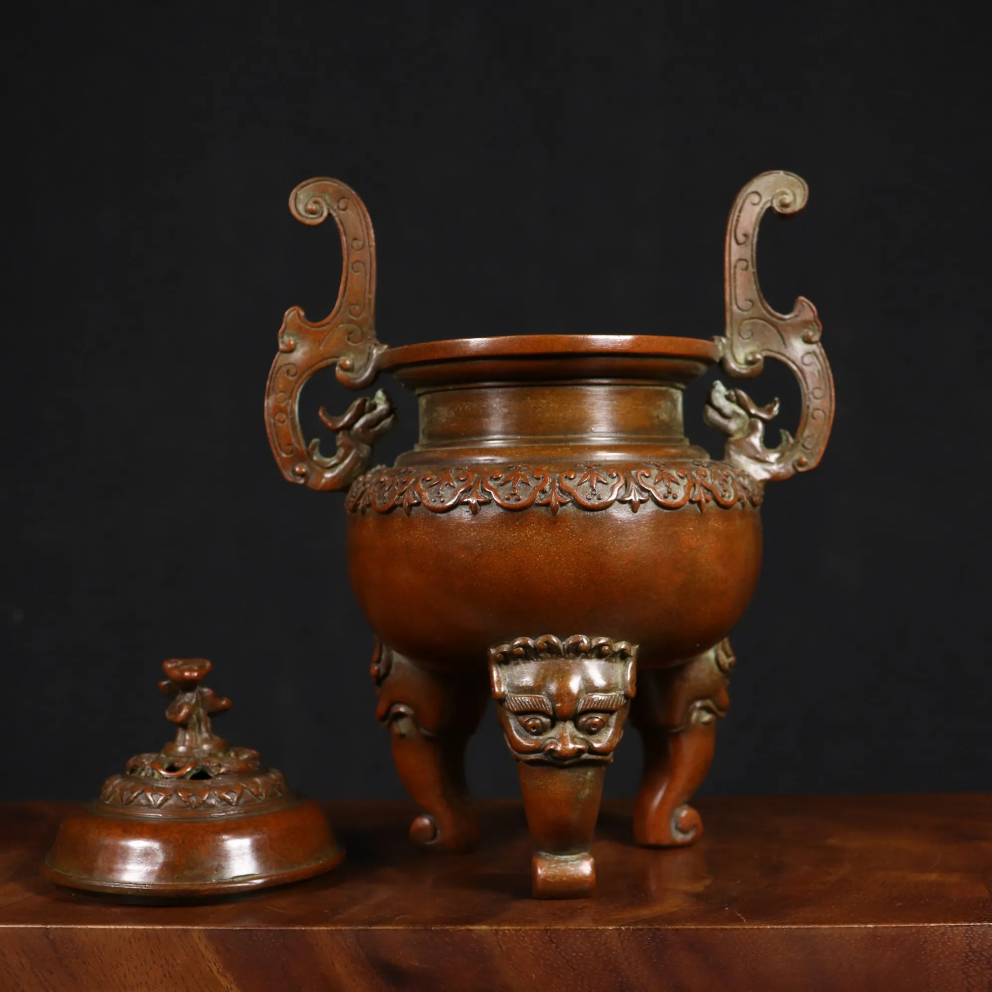 Antique copper three legged beast ear incense burner decoration aromatherapy stove home offering Zen ornament