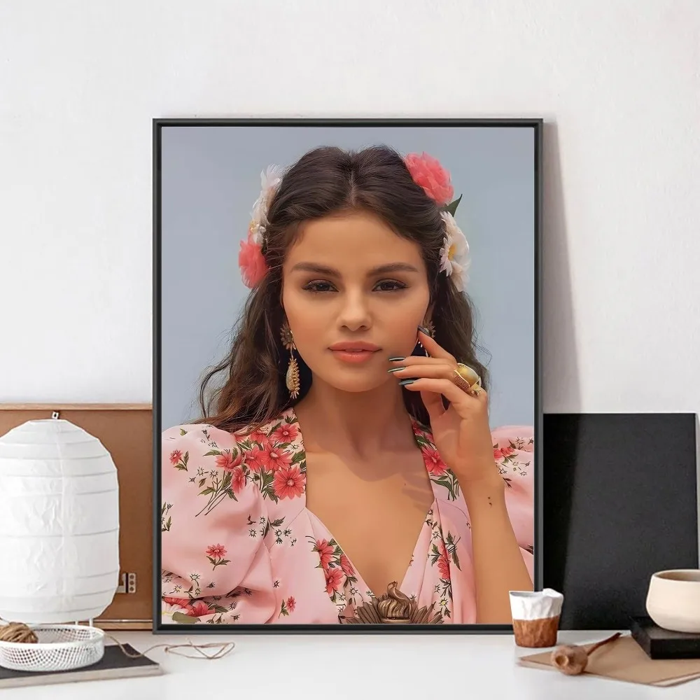 Singer S-Selena Gomez Poster No Framed Poster Kraft Club Bar Paper Vintage Poster Wall Art Painting Bedroom Study Stickers