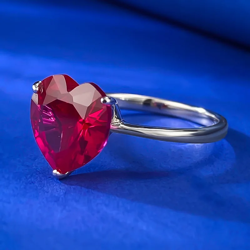 4 Carat Heart-Shaped 10X10mm High Carbon Diamond Red Color Ring S925 Silver