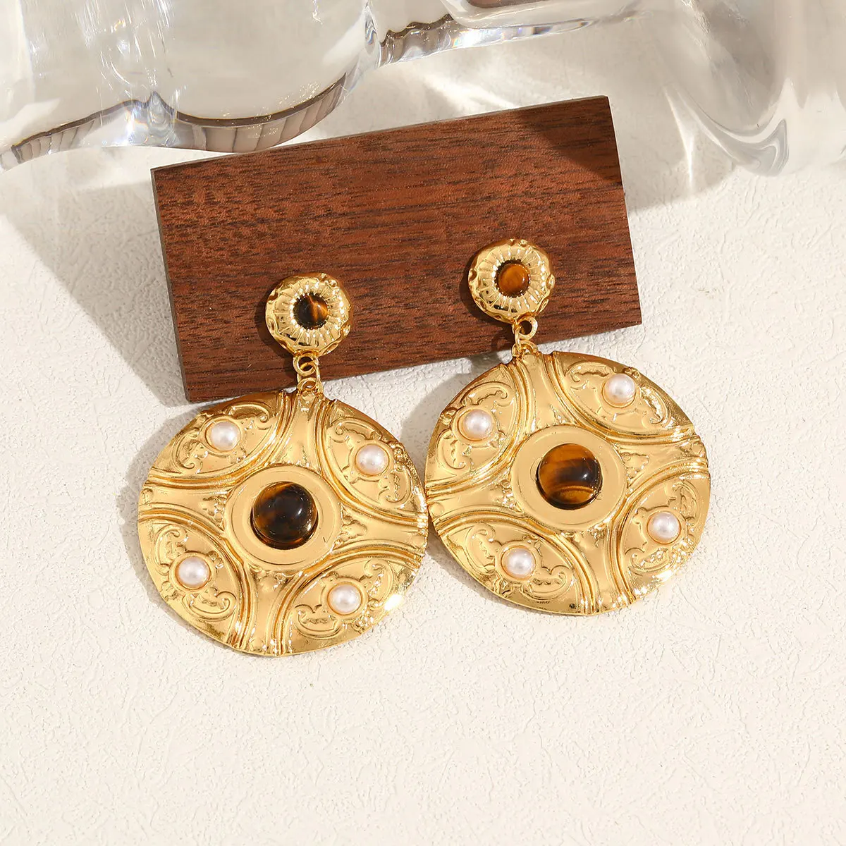 Vintage Carved Round Disc Drop Earrings for Women 18K Gold Plated Natural Tiger Eye Pearl Dangle Earrings Statement Jewelry Gift