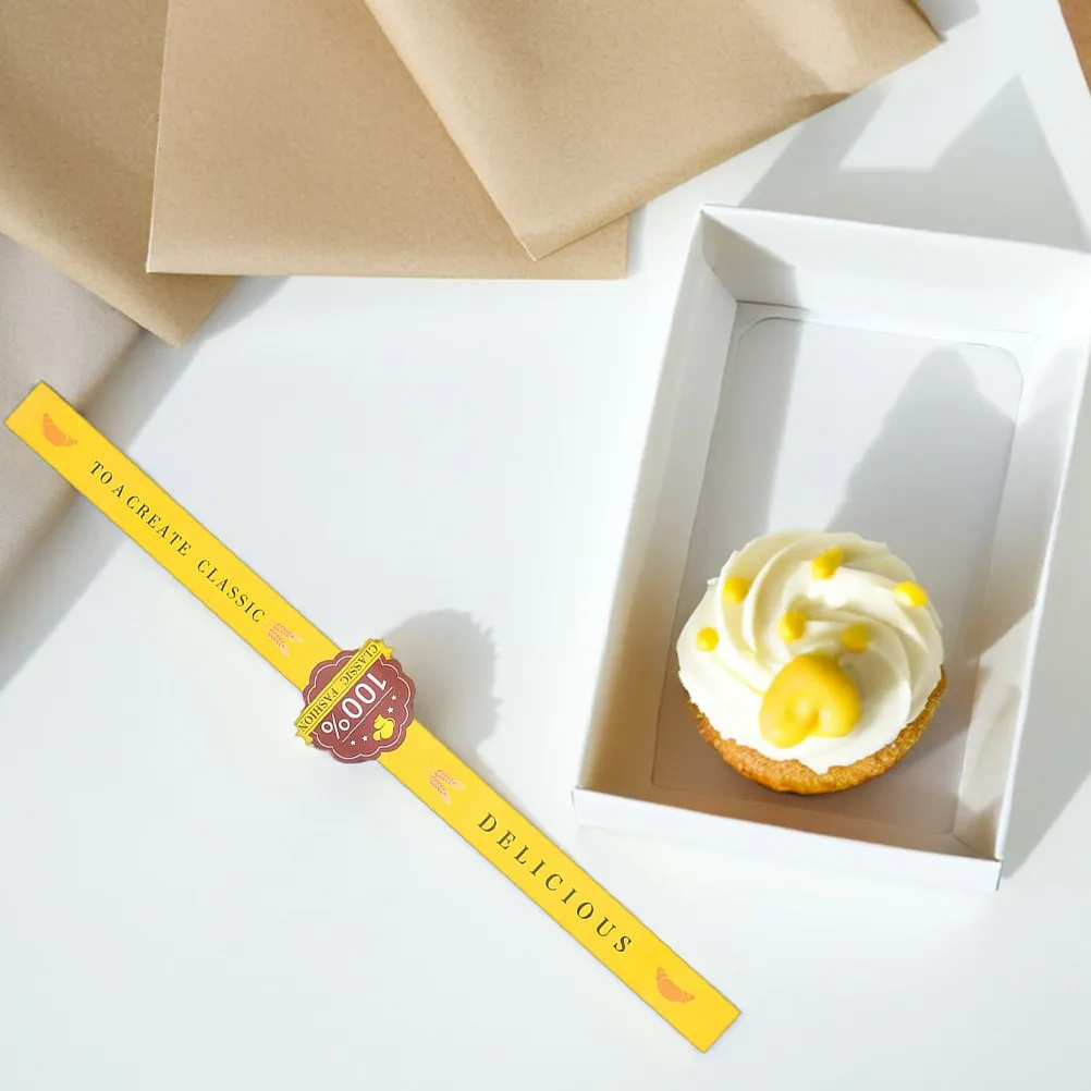

200Pcs Bakery Sealing Stickers Cake Packaging Labels Self Adhesive Tamper Evident Waterproof Decorative Box Seal for Homemade