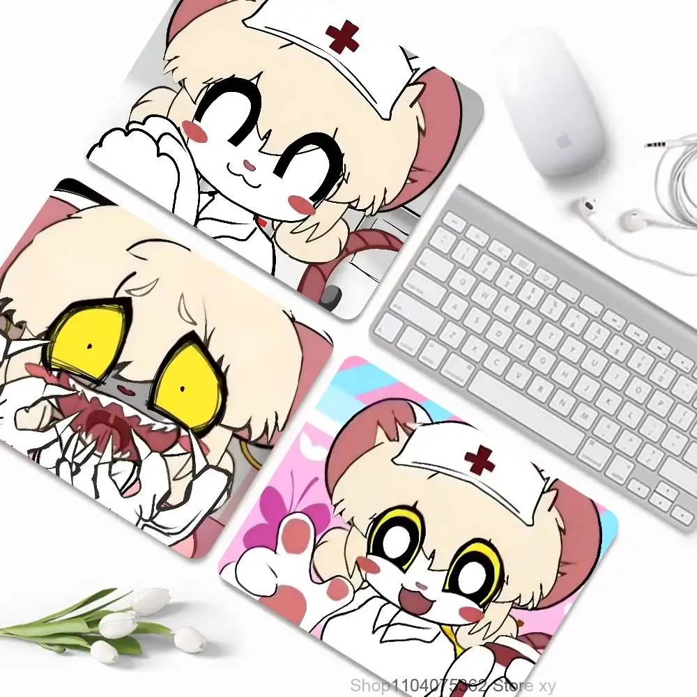 Terrible Mouse Lorna Mousepad Small LockEdge Mouse Pad For Gamers Computer Desk Pad Rectangular Anti-slip Rubber
