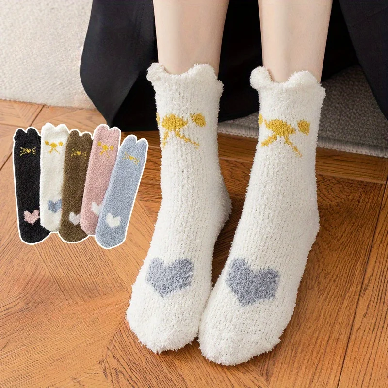 5 Paar/Set bequeme und warme Damensocken, warme und dicke Winter-Mid-Tube-warme Socken, Schlafsocken, modische Muster