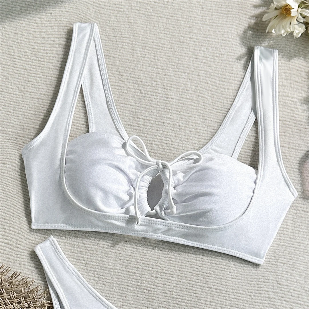 2026 Geknoteter Bikini mit Ausschnitten, Damen-Badeanzug, zweiteiliger Bikini-Set, brasilianischer Badeanzug mit Polsterung, Badebekleidung, Schwimmanzug V6619 – Detail 9