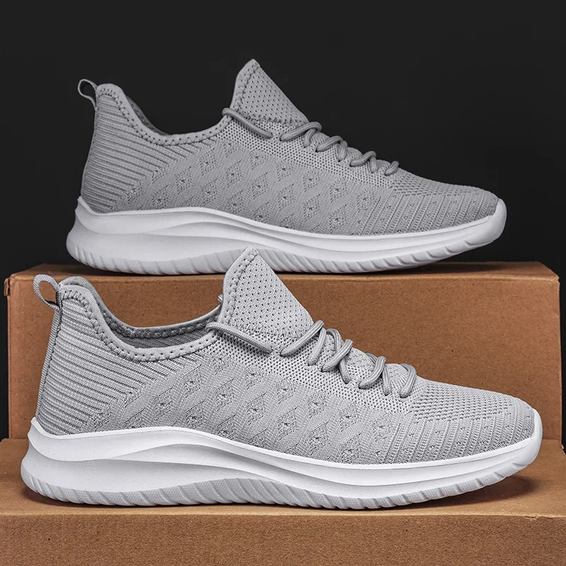 Men Sports Shoes Knitted Running Shoe Cheap Confors Luxury Brand Designer Luxury 2024 Sneakers Luxury Big Sole Tennis Red Low