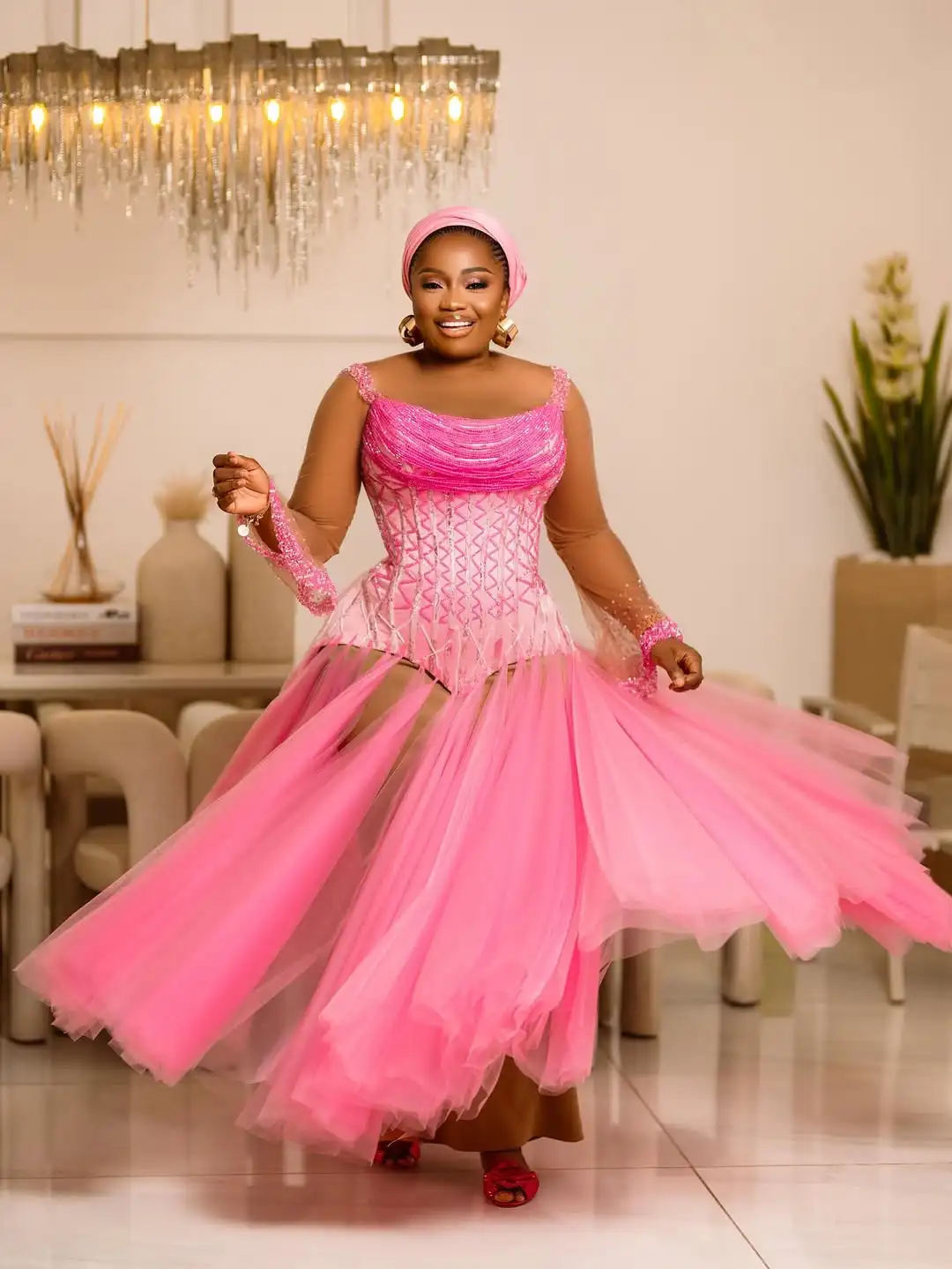 Sparkle Pink Quaste Rüschen Tüll Afrikanische Abendkleider Sheer Mesh Perlen Aso Ebi Lange Partykleider Maßgeschneiderte Robe de mariée