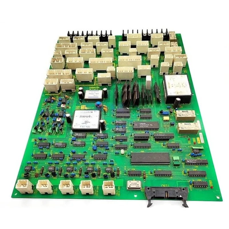 

Parts for Toshiba Elevator/CV150 Car Roof CCNU-NLB UCE1-308C3 2N1M3292-A/