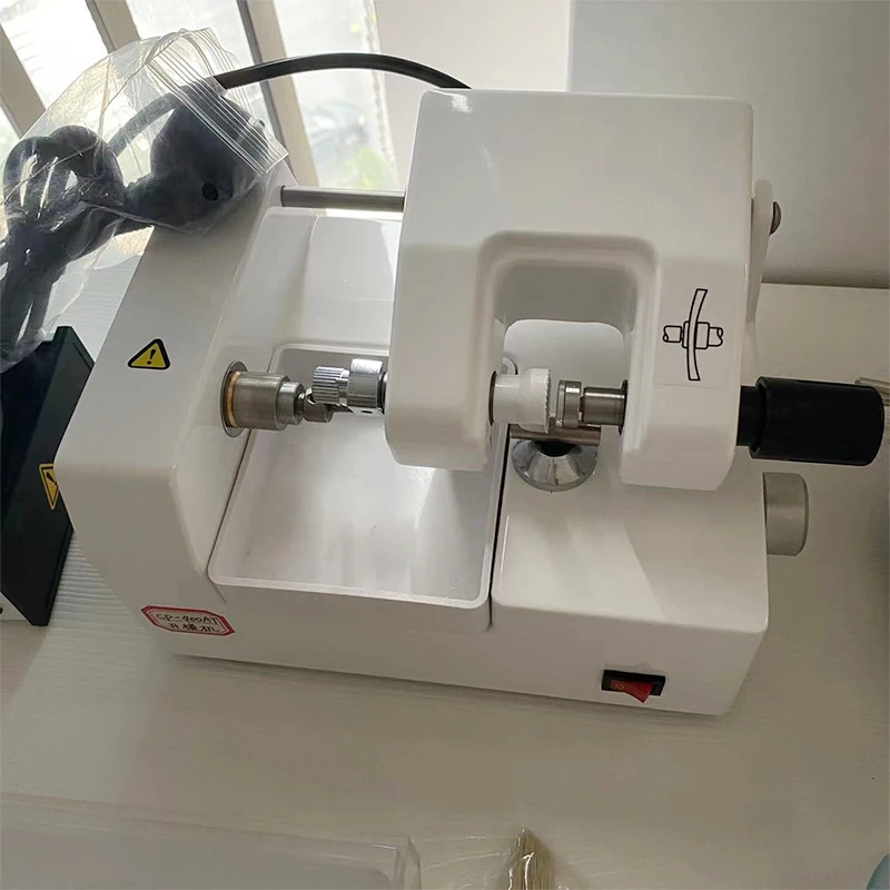 เครื่องขึ้นรูปเลนส์ CP-400AT ปี 2026 เครื่องมือวัดแสงสำหรับการขึ้นรูปเลนส์ อุปกรณ์สำหรับแว่นตา
