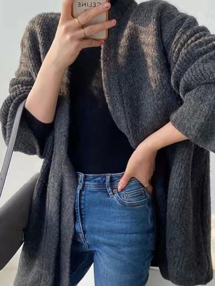 DEAT Fashion Women\'s Knitted Caidigan Belt V-neck Loose Solid Color Sagging Sensation Warm Sweater Spring 2024 New Tide 2R3380