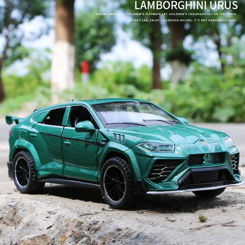 

Lamborghini URUS SUV Alloy Car Model Sound Light Children Simulation 1/32 Boy Diecast Toy Vehicle Miniature Voiture Collection