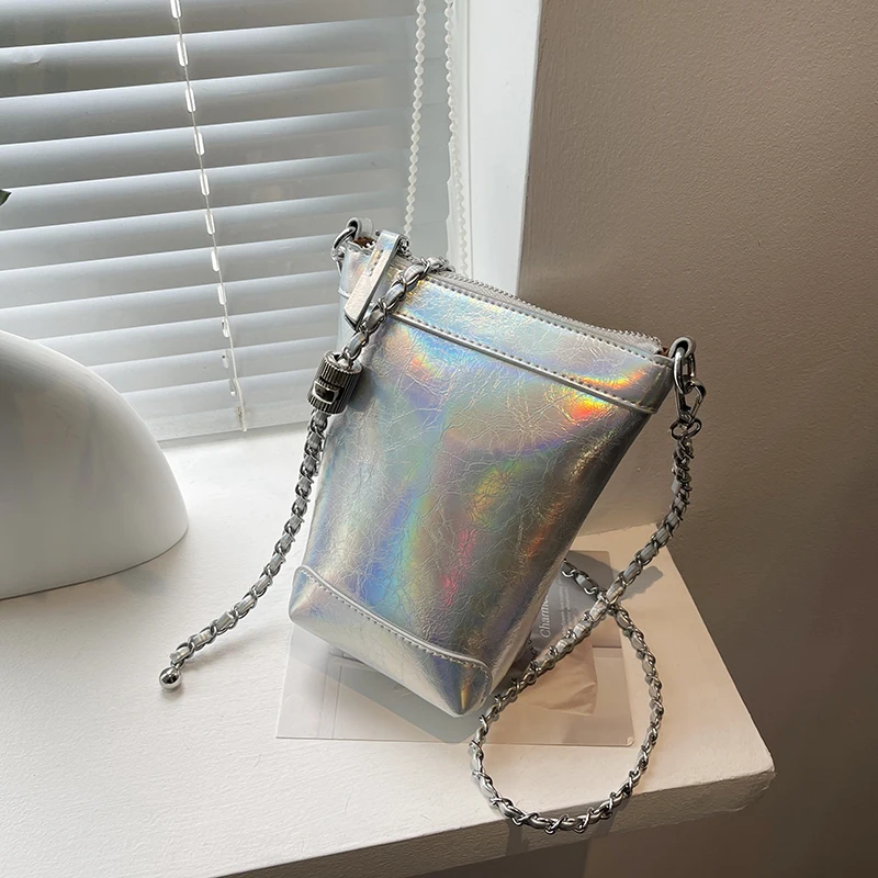 

Silver Leather Women's Small Bucket Handbag Luxury Designer Chain Shoulder Bag Brand Ladies Crossbody Bag Casual Tote Clutch Bag