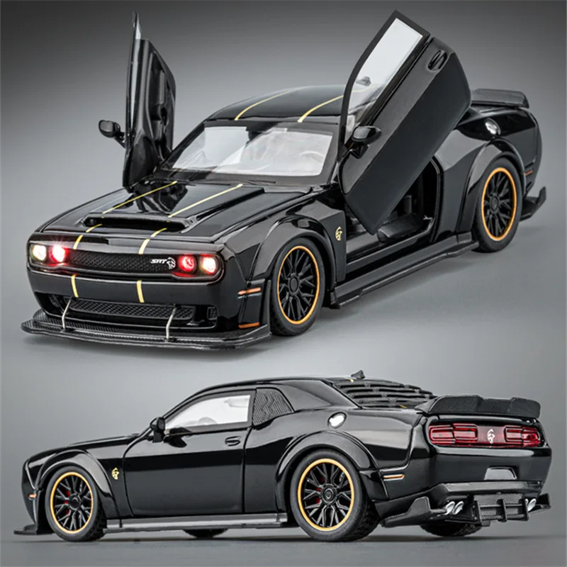 

1:32 Dodge Challenger SRT Hellcat Alloy Sports Car Model Diecasts Metal Racing Car Vehicles Model Sound Light Childrens Toy Gift