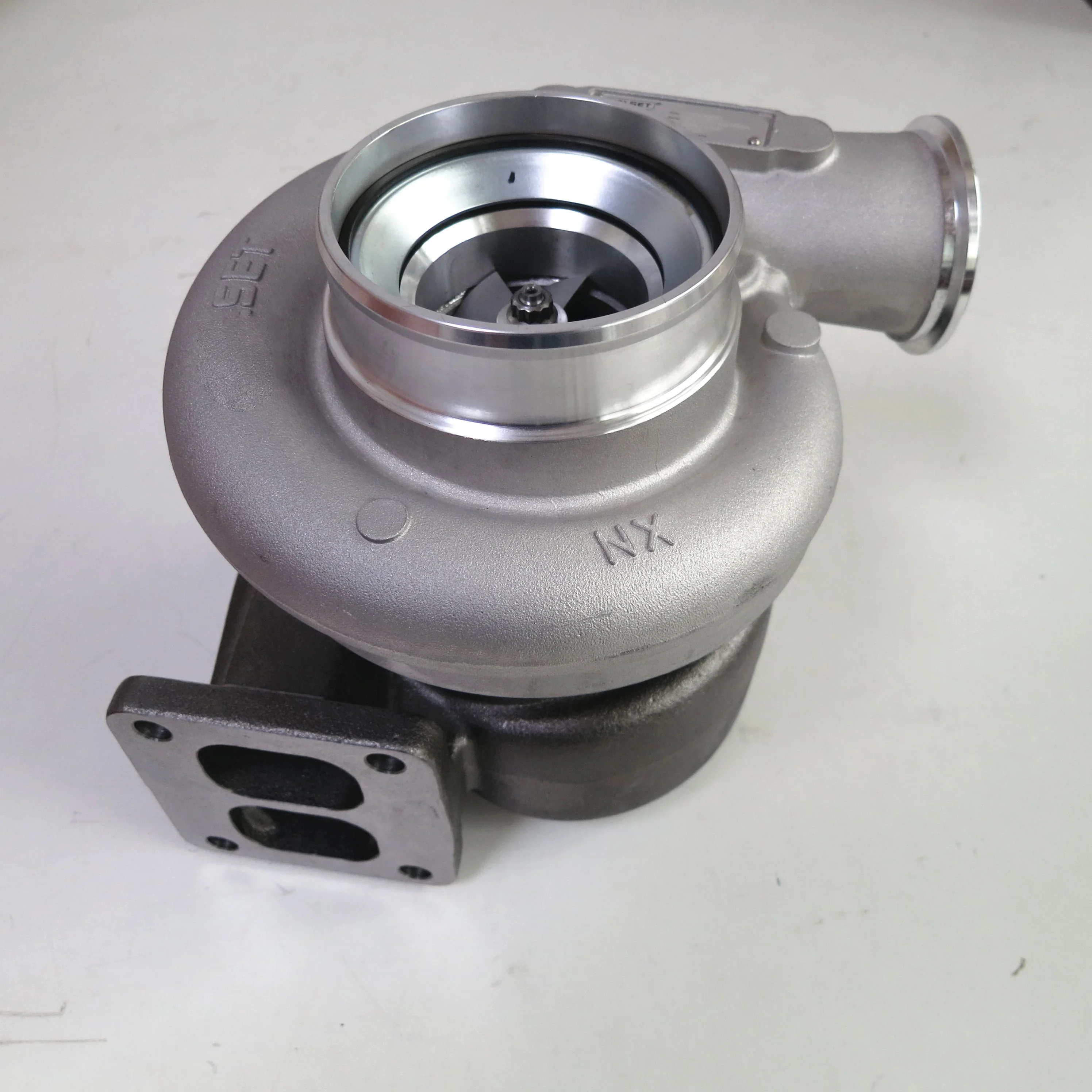 HX40  Engine 6CT Turbocharger 3533000