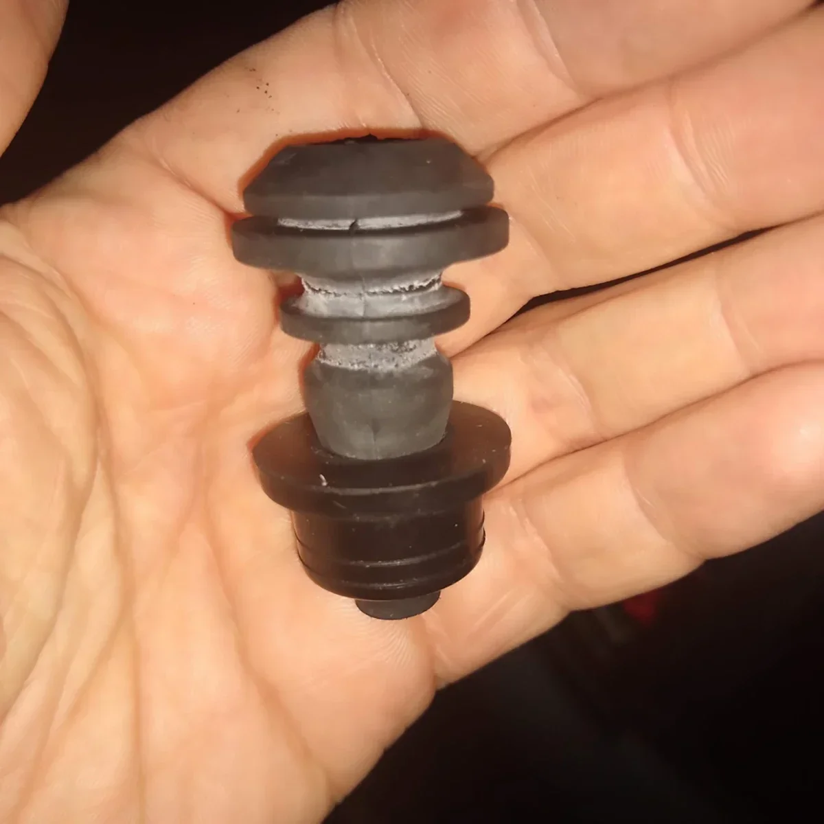 Junta de montagem de borracha Cap Clipe Plug para Audi, pára-brisas Washer, Farol bomba de selo, reservatório de água, RS3 Sportback 8P, 2011-2013, RS4