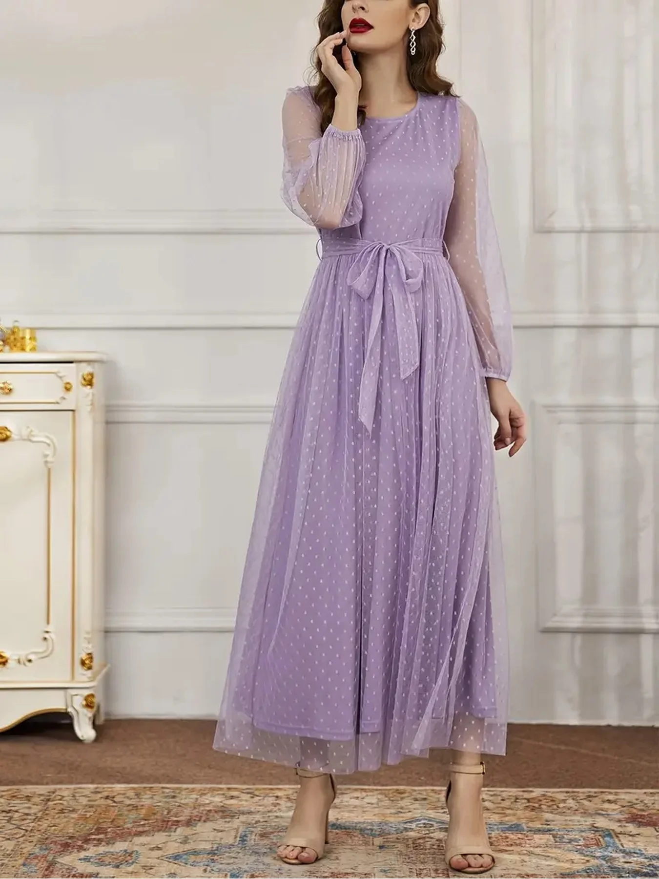 Damen Casual und Elegantes Halbtransparentes Langarm-Kleid mit Rundhalsausschnitt, Einfarbig, Hohe Taille und Durchsichtigem Gürtel – Detail 4