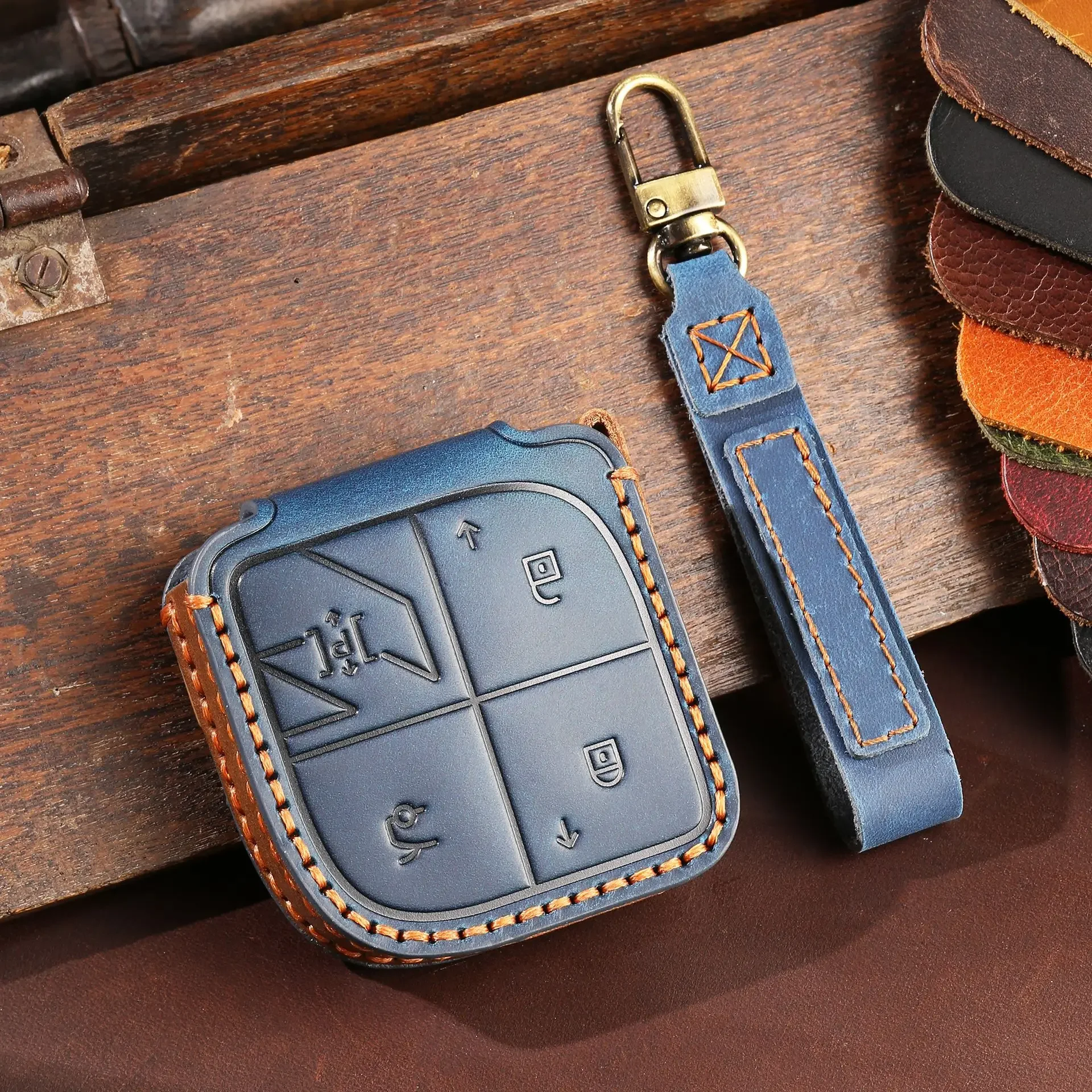 

1pc 4 Bottons Leather Car Key Case Cover Fob For LYNK&CO 2023 2024 LYNK CO 08 For LYNKCO Car Accessories