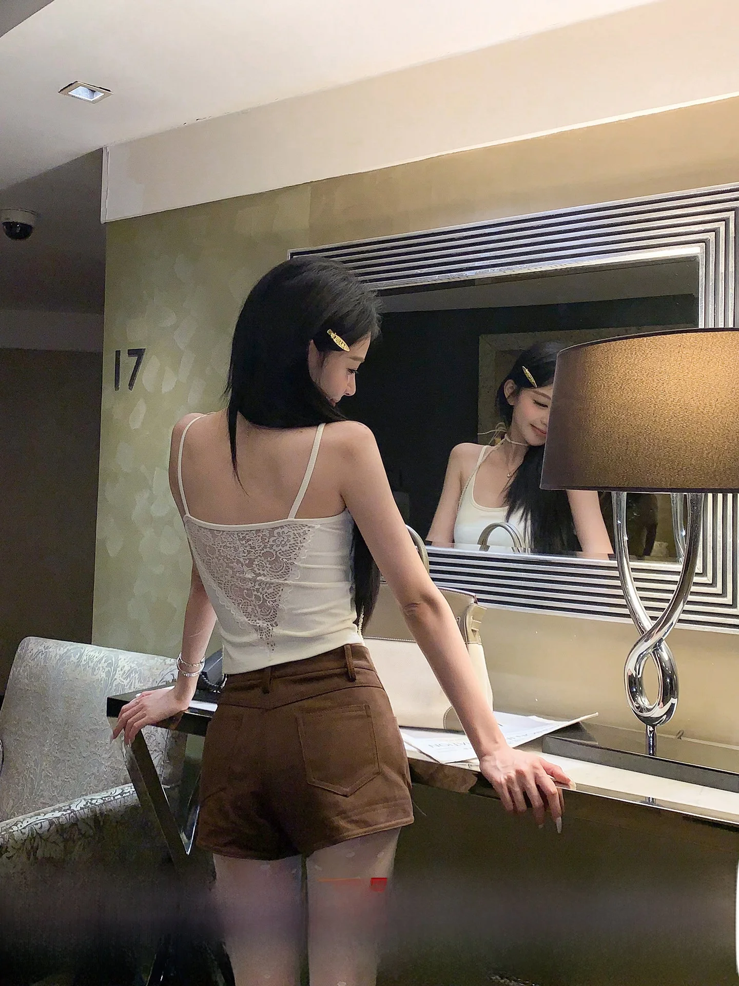 

Топ-майка Okaaay Pure Desire с кружевными вставками и U-образным вырезом в корейском стиле для женщин, повседневная одежда