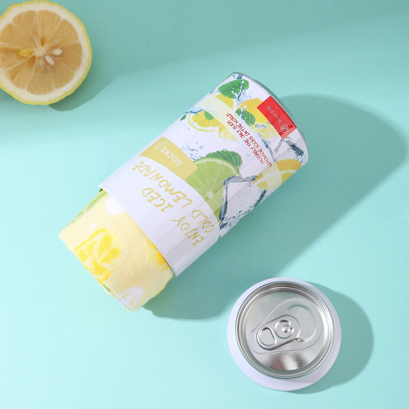 1 pair of unisex mid-calf socks in a lemon soda can gift box, creative socks with a fashionable and trendy style, comfortable and breathable, suitable for parties, casual wear, Valentine's Day, Halloween, birthdays, Christmas, New Year, Thanksgiving, autumn and winter, all-season creative gift box