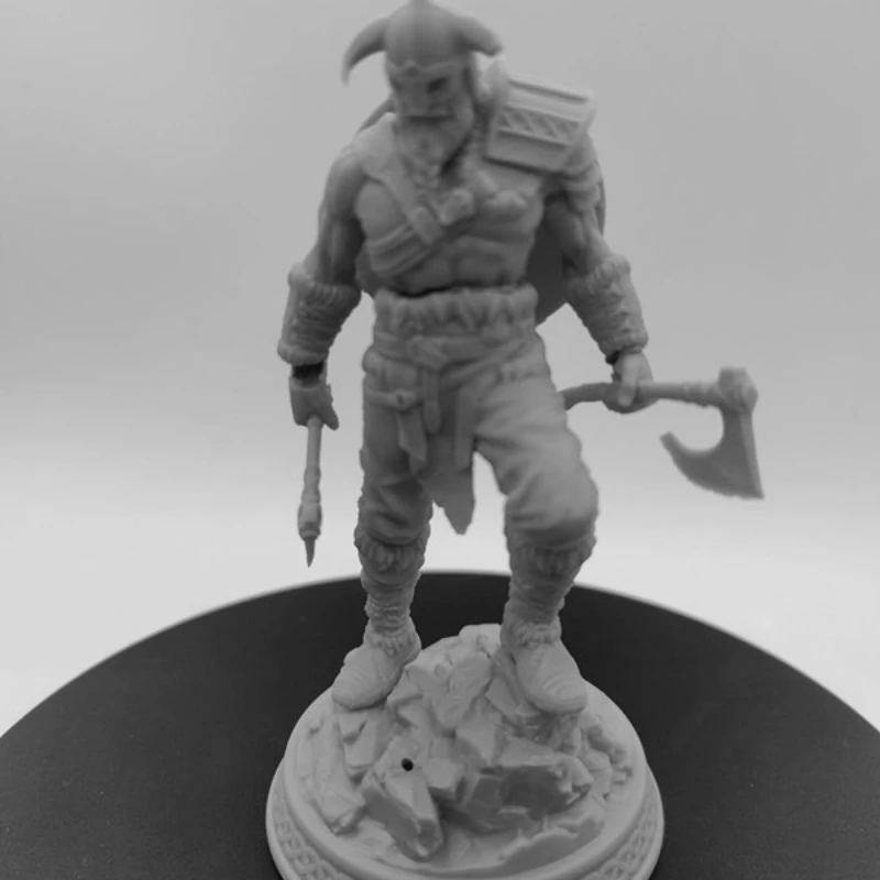 Viking God of War Resin Figure 1/24 Scale 90mm Overall Height Assembled Model Kit Unassembled Diorama Unpainted Figurines Toys