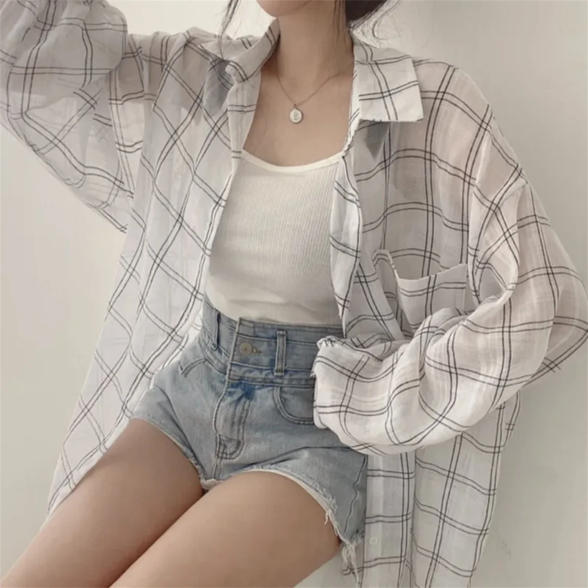 세련된 여름 레저 격자 무늬 긴 소매 태양 보호 코트 빈티지 여성의 느슨한 맞는 캐주얼 얇은 카디건 한국 스타일 복장