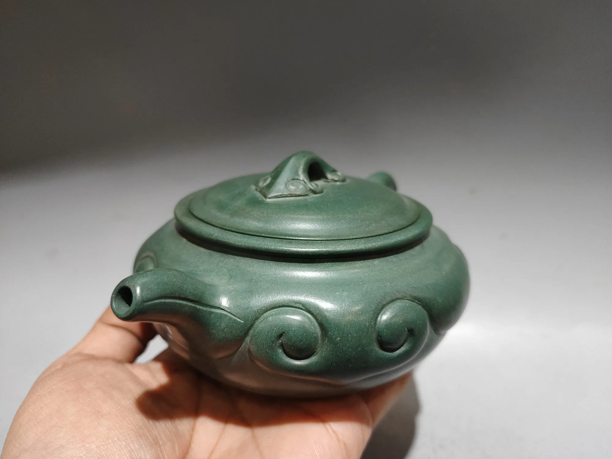 Yingxing redware ceramic tea-pot Dragon pattern Kiln turned  beauty shoulder pot Teapot Kettle Flagon Tea