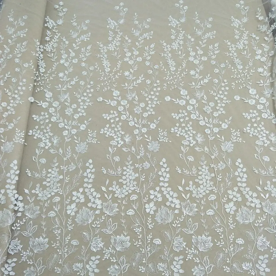 Elegant fashion bridal dress lace fabric 130cm width wedding dress fabric sequins lace selling by yard