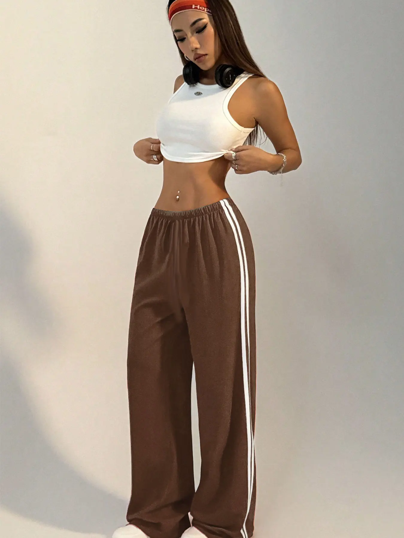 

Женские брюки, осенняя новинка, уличная мода, повседневные брюки в полоску, универсальные брюки, элегантные женские спортивные штаны с эластичным поясом