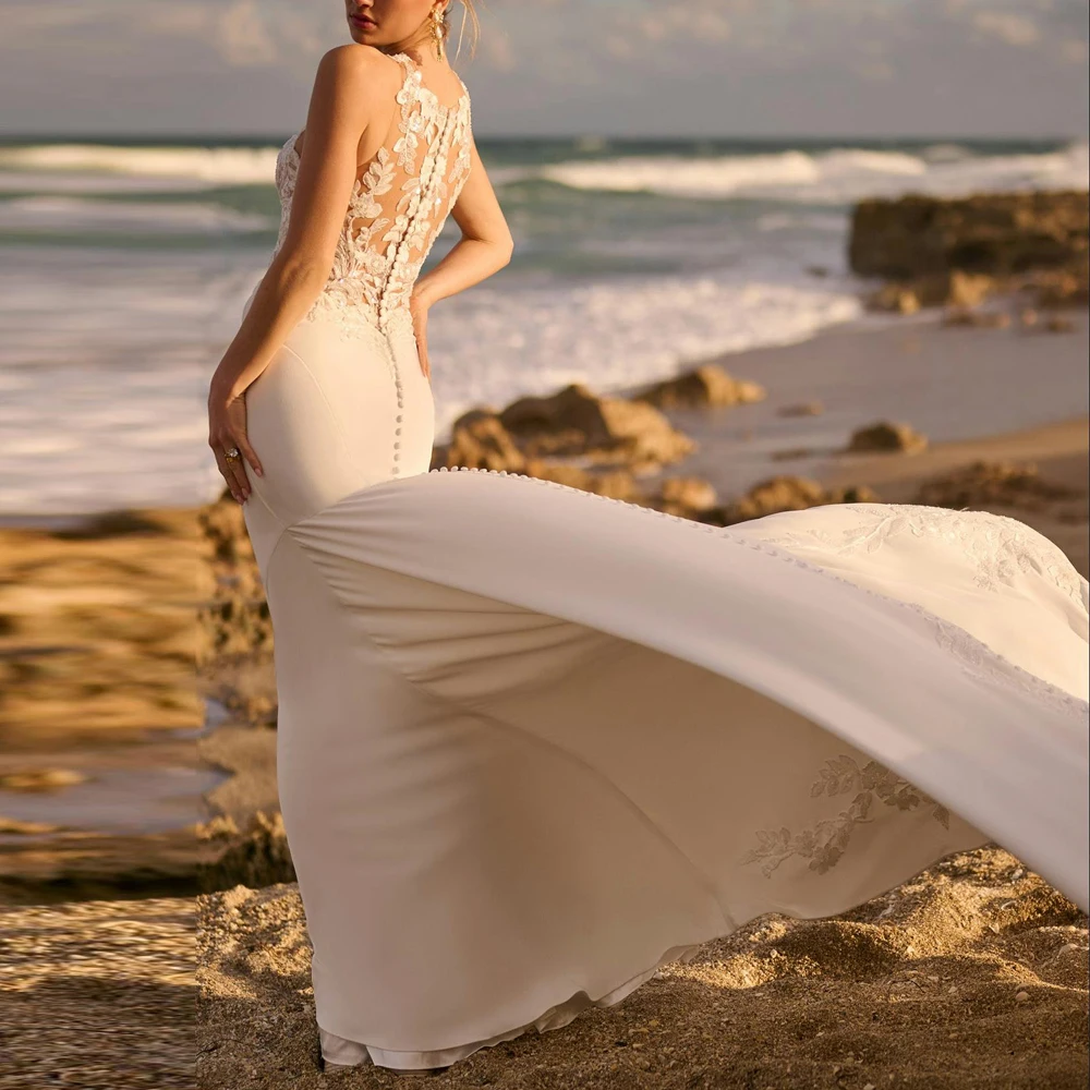 Vestidos de novia de sirena con escote redondo personalizados, Apliques de encaje, vestido de novia de playa de satén con botones en la espalda, vestidos de novia de trompeta