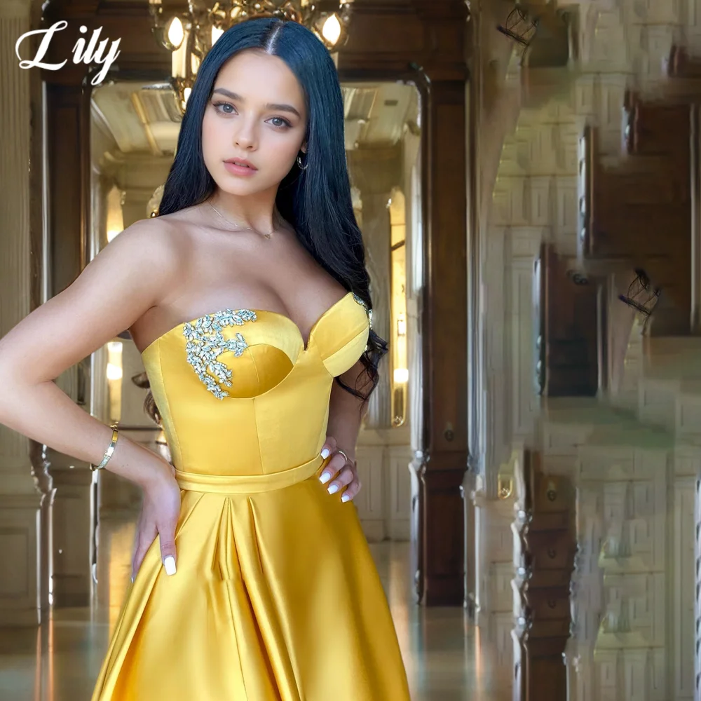 Lily Yellow Elegant Prom Dress Sweetheart ชุดราตรีเปลือยพร้อมเลื่อมซาตินด้านข้างชุดราตรีแยกสูงแม้ว่าเกือบจะปรับแต่งได้