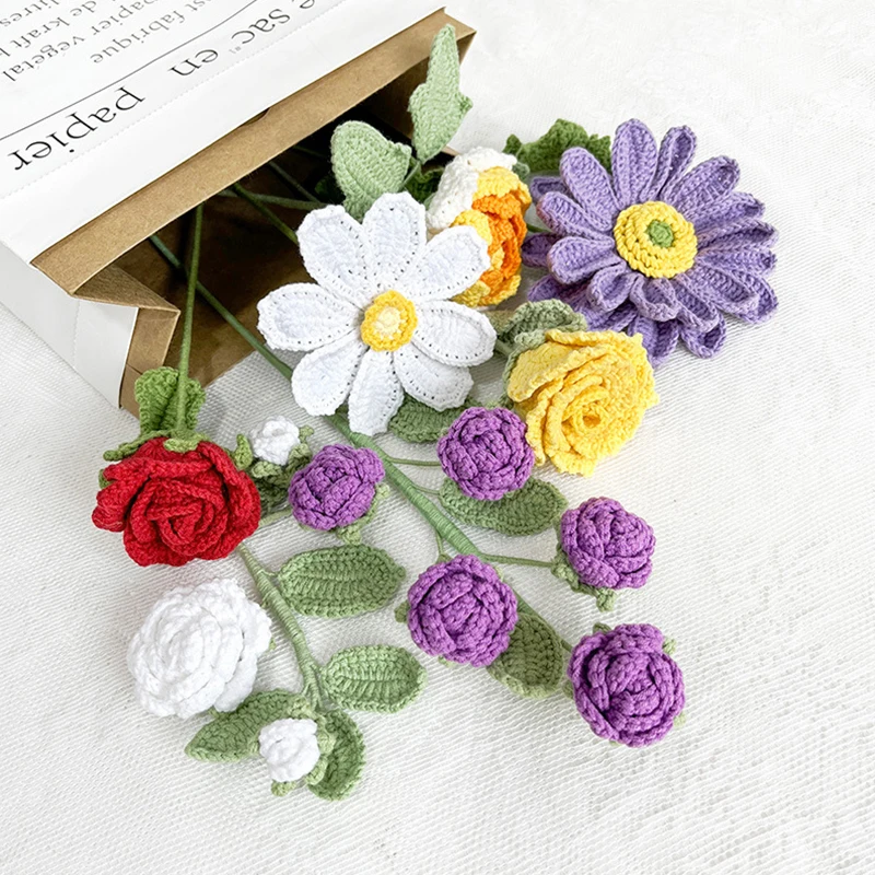 Knit Flower Rose Fake Flowers Bouquet Hand-Knitted Crochet Lotus Bouquet Wedding Decoration Handmade Finished Home Decor Gifts