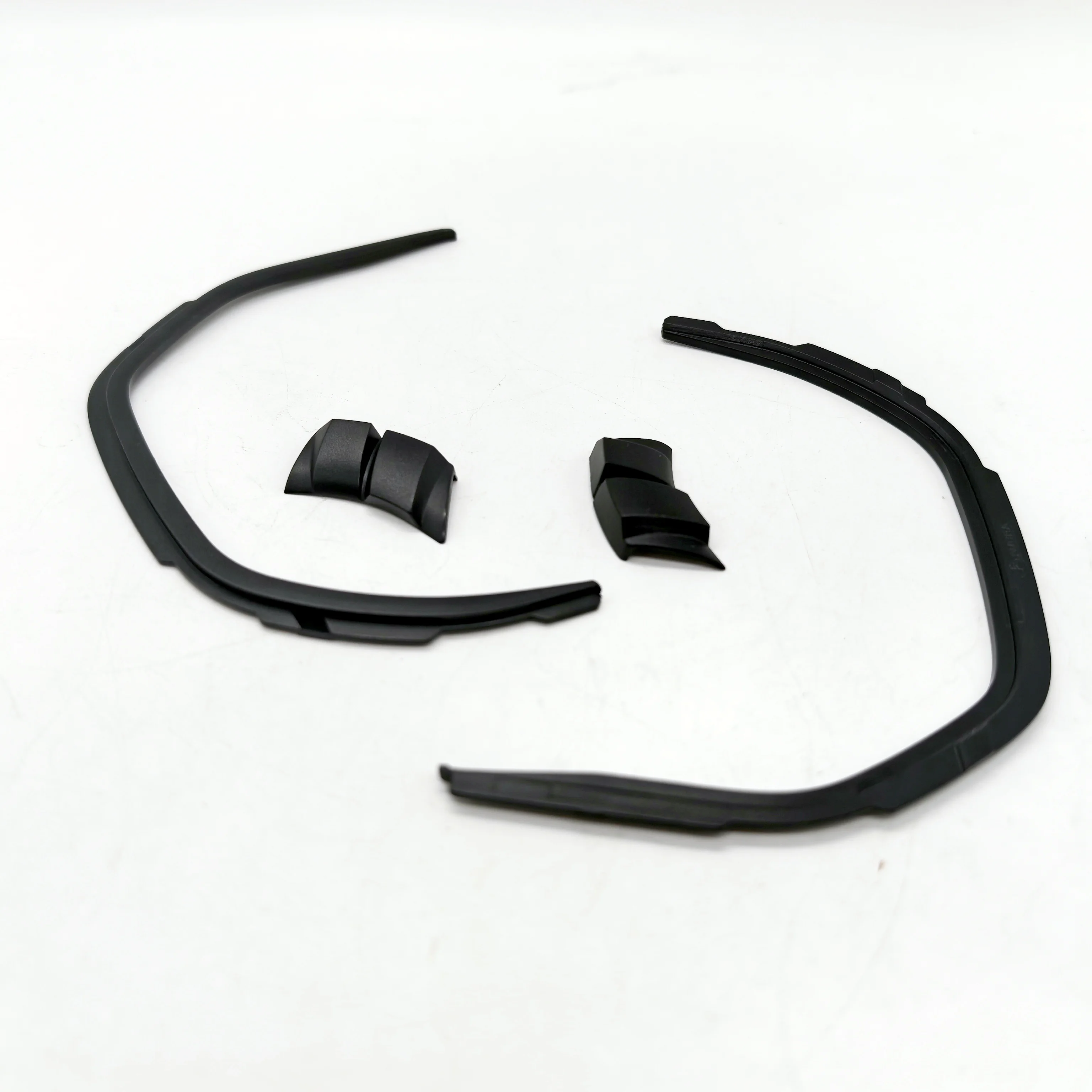 

770S RC Toy Truck 1/14 Wheel Eyebrow Modified Accessories CBB-H30 For Tamiya 1/14 Rc 770S Tractor Truck Dumper Parts Accessories
