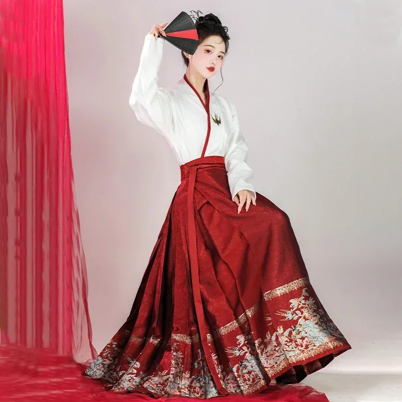 Pakaian setelan Dinasti Ming Hanfu, baju rok Wajah Kuda Emas tenun gaya tradisional Tiongkok, baju pakaian 2 warna