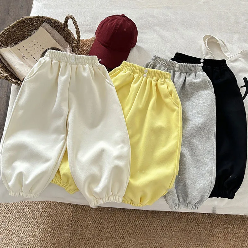 

Новые детские брюки, весенне-осенние повседневные спортивные брюки для мальчиков и девочек, корейская однотонная модная универсальная детская одежда, брюки