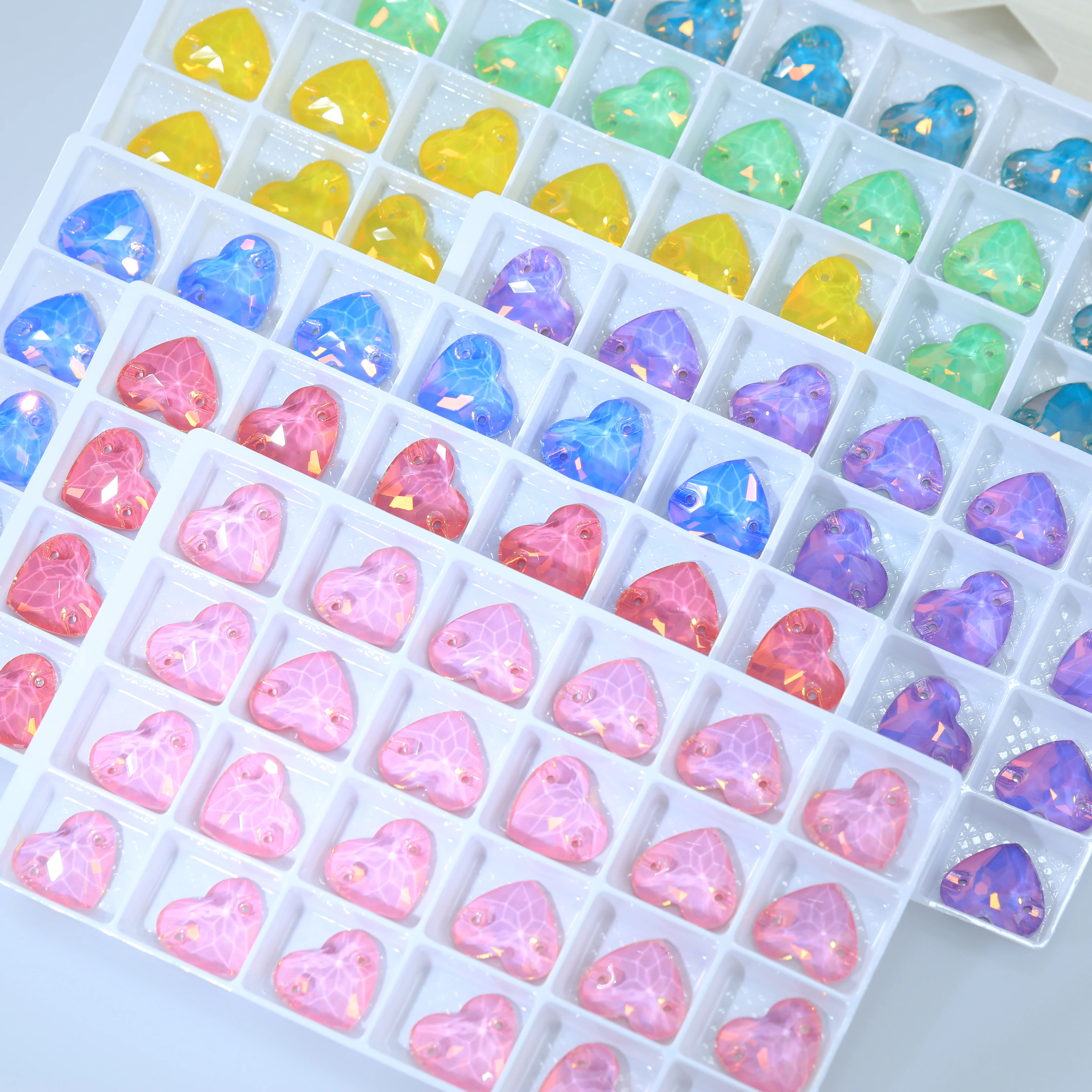 Rhinestone Heart Sew-on Stone Crystal Paint Effect AM Light Azore Phantom AM Glass Sewing Stones for Clothing Flatback Sparkling