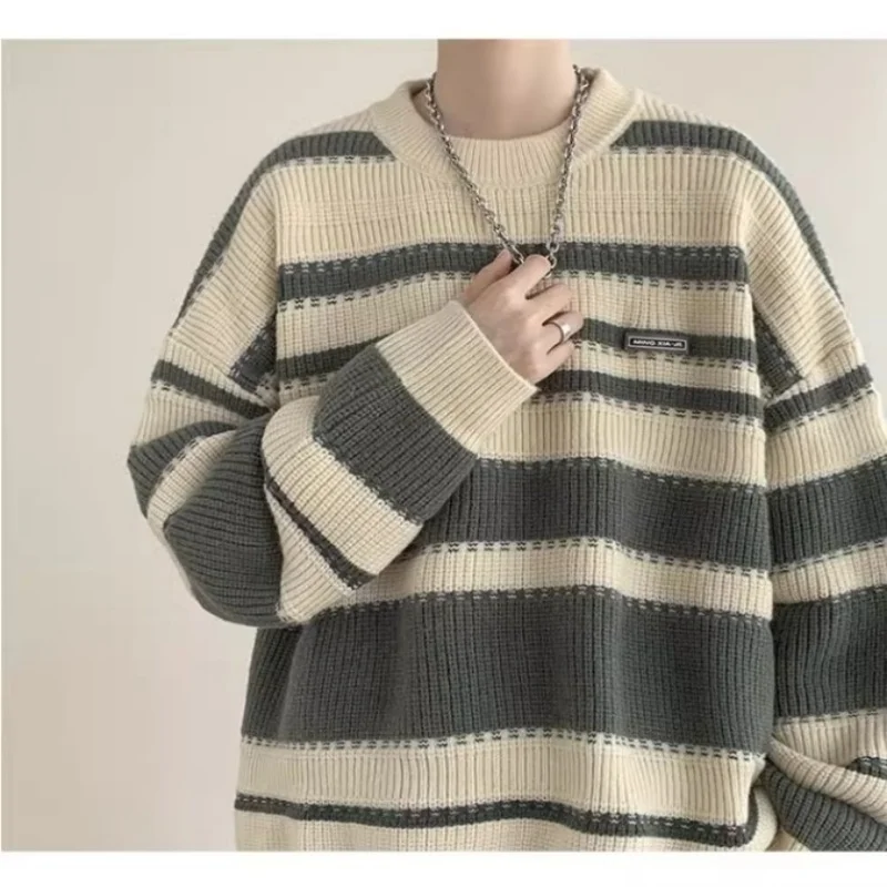 Men's autumn and winter knitted sweater jacket new style for teenagers, couple's sweater for boys, lazy and loose striped