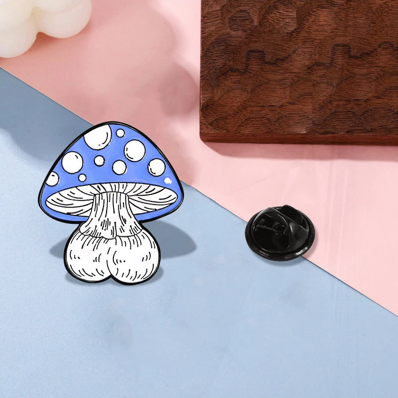 alloy Pin creative exquisite mushroom human buttocks design badge Cartoon cute mushroom man series