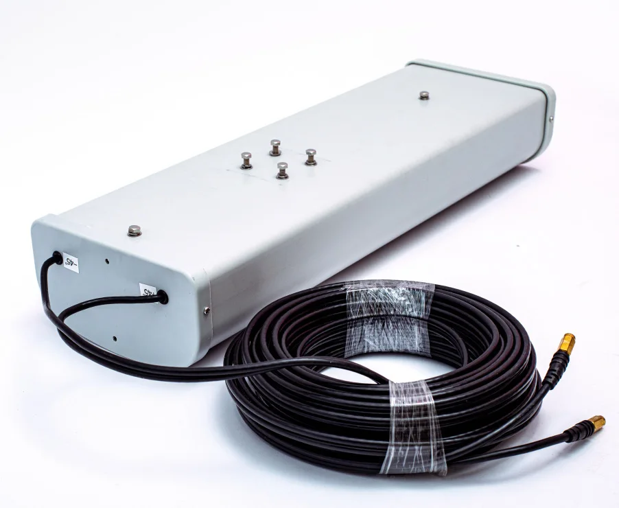 698-4000MHZ 2G/3G/4G/5G Plate Antenna 2 * 14dBi base station antenna